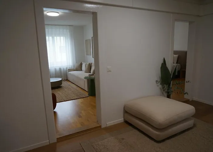Stadtloft Zuerich- Oerlikon Apartment